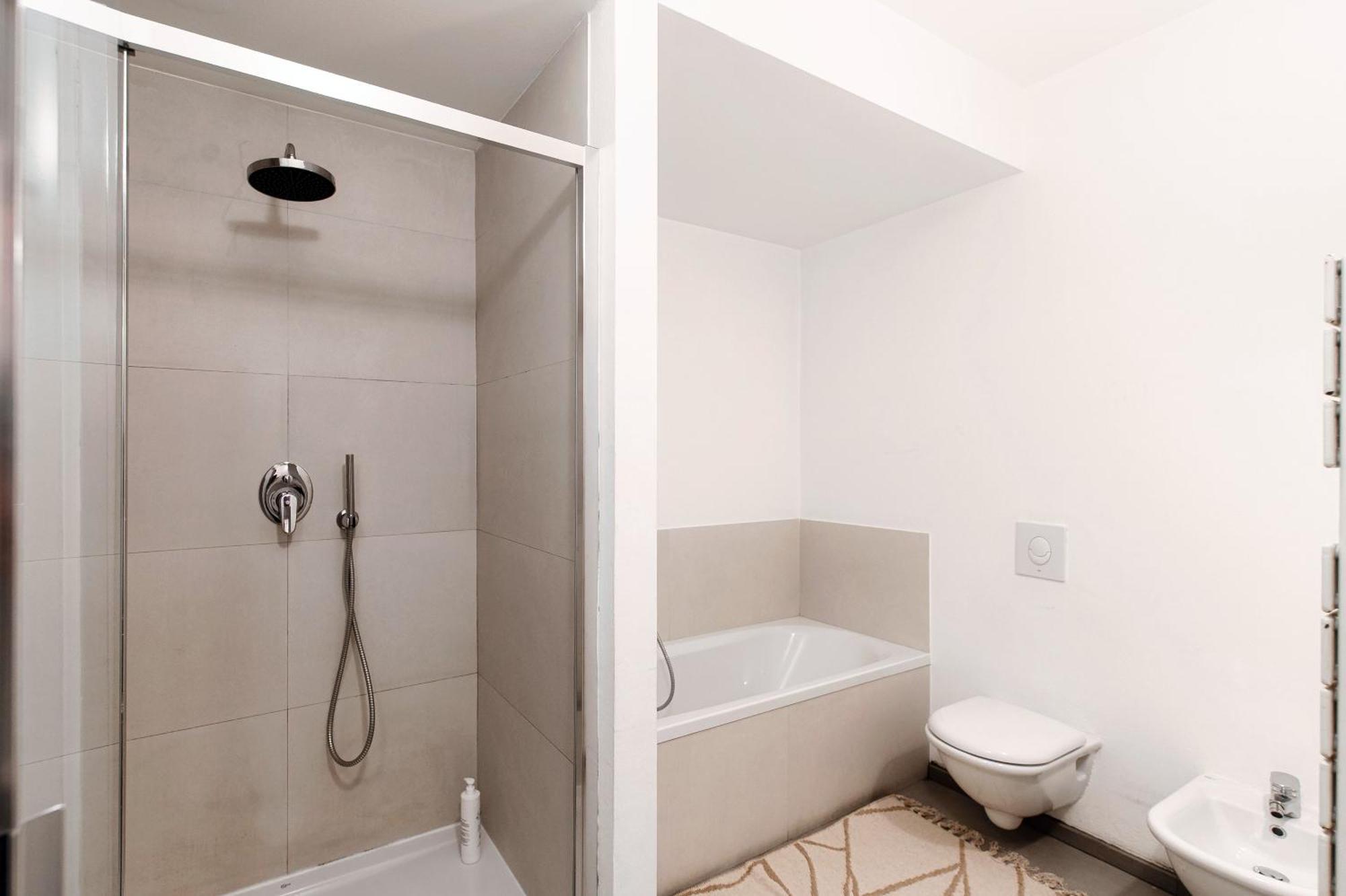 Corte Delle Rondini - Bymyhomeincomo Exterior foto