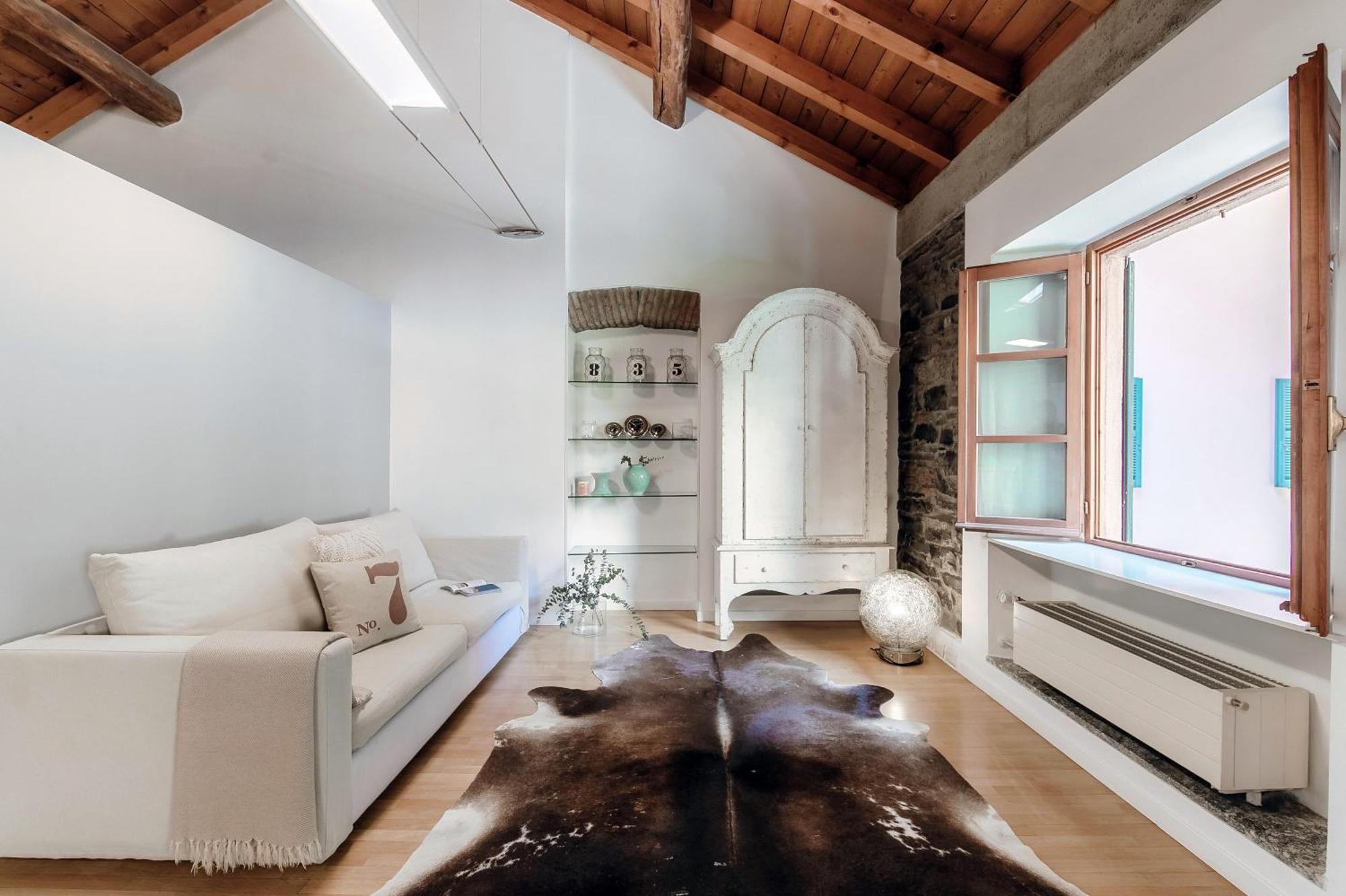 Corte Delle Rondini - Bymyhomeincomo Exterior foto